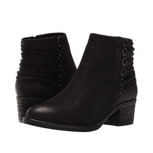 Caldor Black Nubuck Ankle Boots